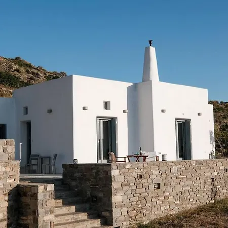 Sun & Stone- Modern Cycladic House Holiday home